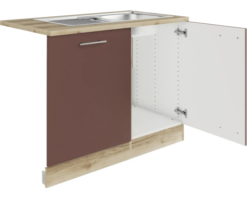 Meuble bas avec évier et une porte ouverte pour montage de cuisine