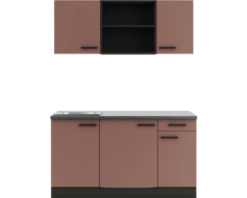 Küchenzeile mit Spüle, Unterschränken und Hängeschränken