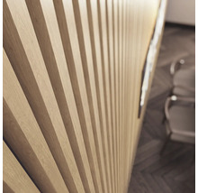 Mur de lamelles en bois pour la décoration intérieure