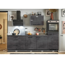 Komplette Küchenzeile mit Hängeschrank, Dunstabzugshaube und Elektrogeräten