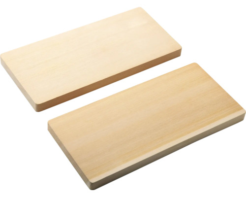 Zwei helle Holzbretter