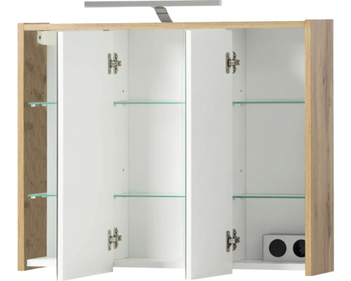 Armoire de toilette ouverte avec deux portes et étagères en verre