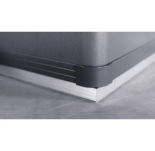 Vue détaillée d''un couvercle en aluminium