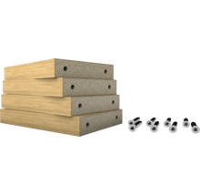 Quatre plaques de bois avec trous de forage et vis.