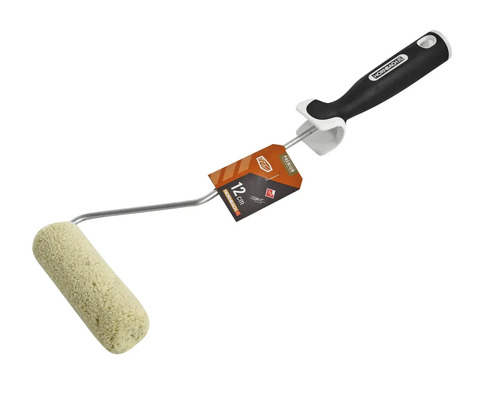 Rouleau de peinture d''une largeur de 12 cm et un manche noir.