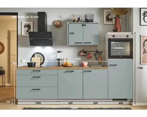 Cuisine complète avec éléments bas, élément haut, évier, hotte aspirante et four encastrable avec indications de dimensions