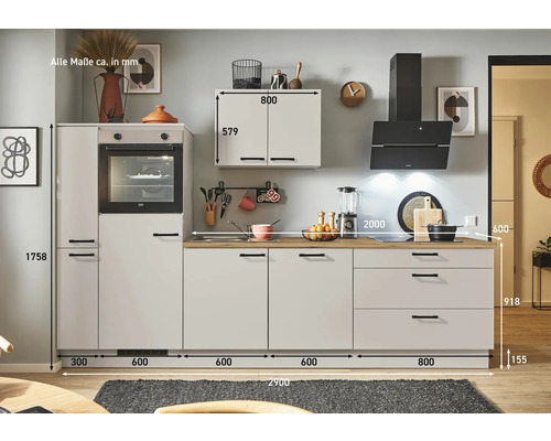 Moderne Einbauküche mit Elektrogeräten und Maßen