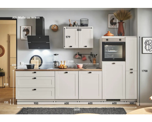 Küchenzeile mit Einbaubackofen, Dunstabzugshaube und Maßen