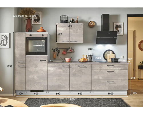 Küchenzeile mit Backofen, Hängeschrank und Dunstabzugshaube sowie Maßangaben.