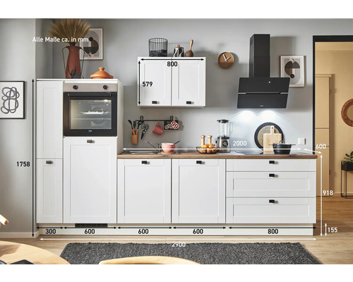 Küchenzeile mit Maßen.