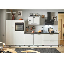 Cuisine équipée avec appareils électriques, dimensions indiquées