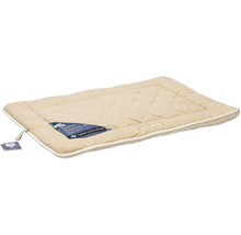 Coussin beige piqué pour chien, usage intérieur