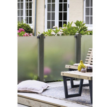 Terrasse avec paravent, banc et décoration