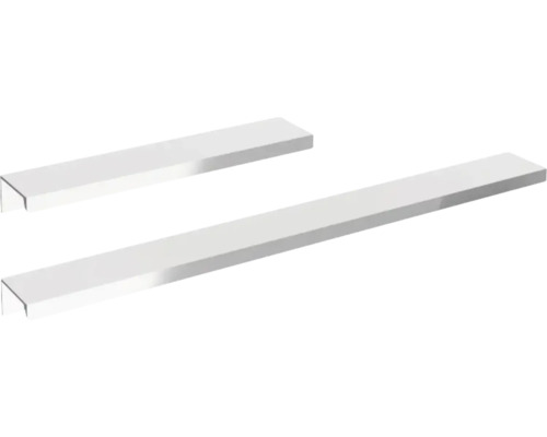 Zwei silberfarbene Eckprofile aus Metall