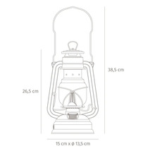 Dimensions d''une lampe à pétrole: hauteur 38,5 cm, largeur 15 cm, diamètre 13,5 cm.