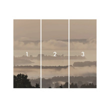 Papier peint intissé avec motif de paysage brumeux, composé de trois parties