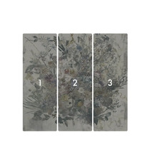 Papier peint à motif floral, composé de trois lés