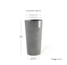 Pot de fleurs haut gris ECOPOTS Amsterdam High 76 : hauteur 76 centimètres, diamètre extérieur 41,5 centimètres, volume 72,7 litres.