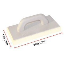 Schwammbrett mit den Maßen 280 mal 140 Millimeter.