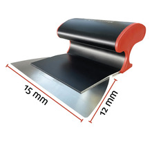 Outil de maçonnerie avec des dimensions de 15 mm et 12 mm pour le travail de la maçonnerie