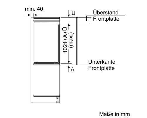 Dessin technique avec dimensions d'encastrement pour un réfrigérateur en millimètres