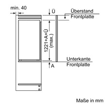 Dessin technique avec dimensions d encastrement pour réfrigérateur dans une niche, indications en millimètres.