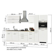 Cuisine équipée avec évier, hotte et four avec dimensions indiquées
