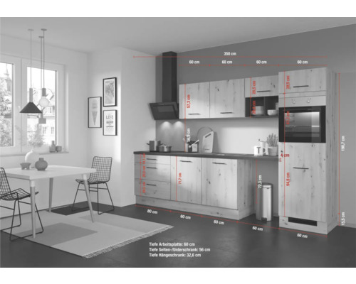 Cuisine équipée avec éléments hauts et appareils électriques dans une pièce moderne avec table à manger