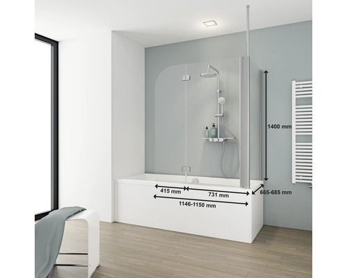 Salle de bains avec baignoire, pare-baignoire en verre et dimensions